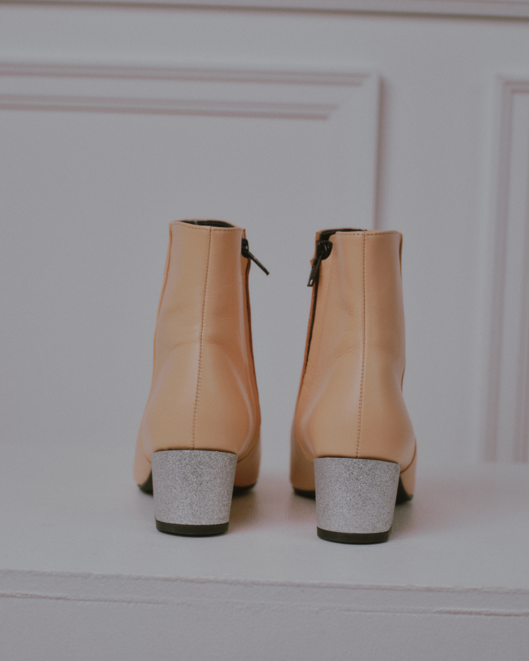 ヒールを着せ替えできるブーツ/オレンジ