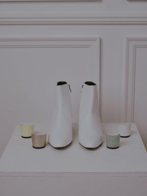 ヒールを着せ替えできるブーツ/ホワイト