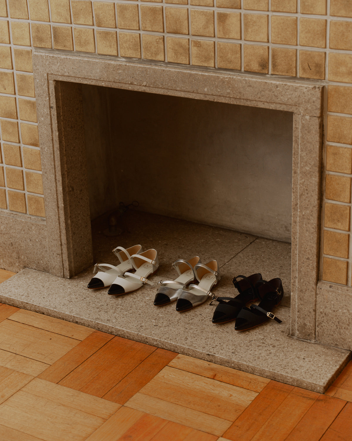 ダブルストラップセパレートフラット/シルバー