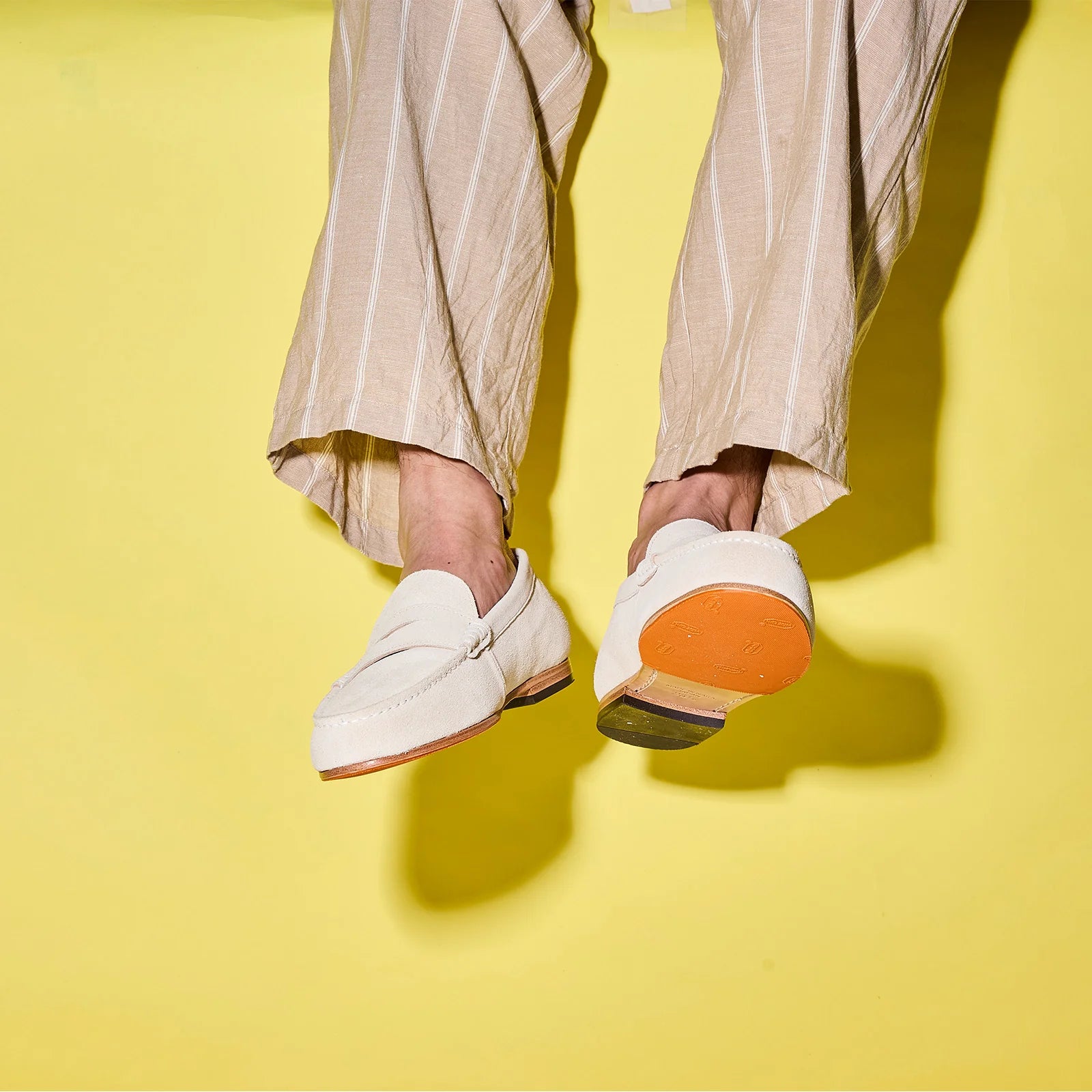 【CS2320】 Drive White