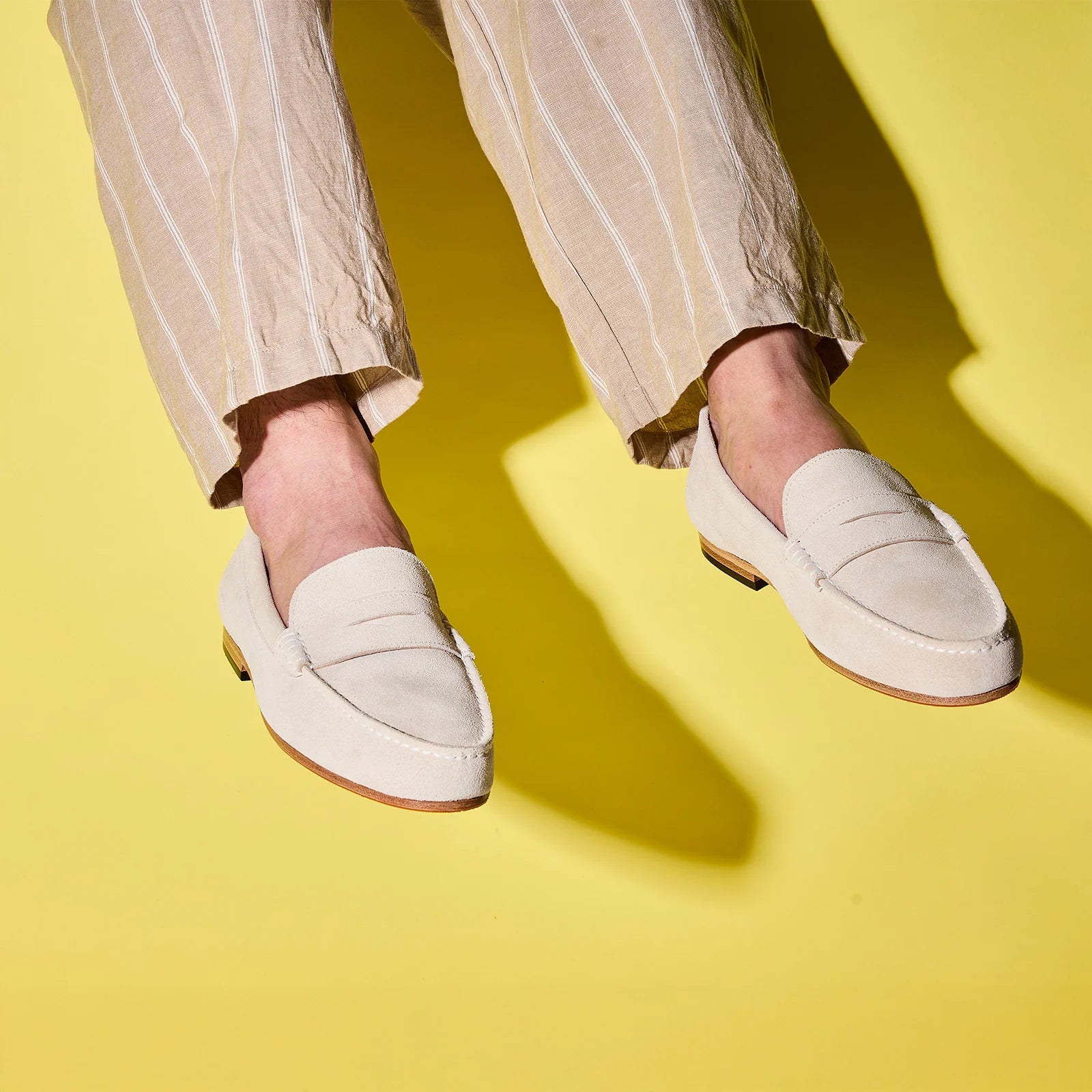 【CS2320】 Drive White