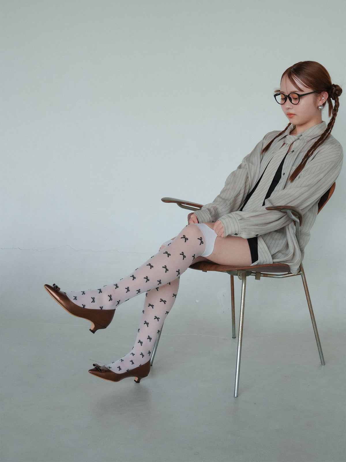 メタリックリボンポインテッドパンプス-ブロンズ